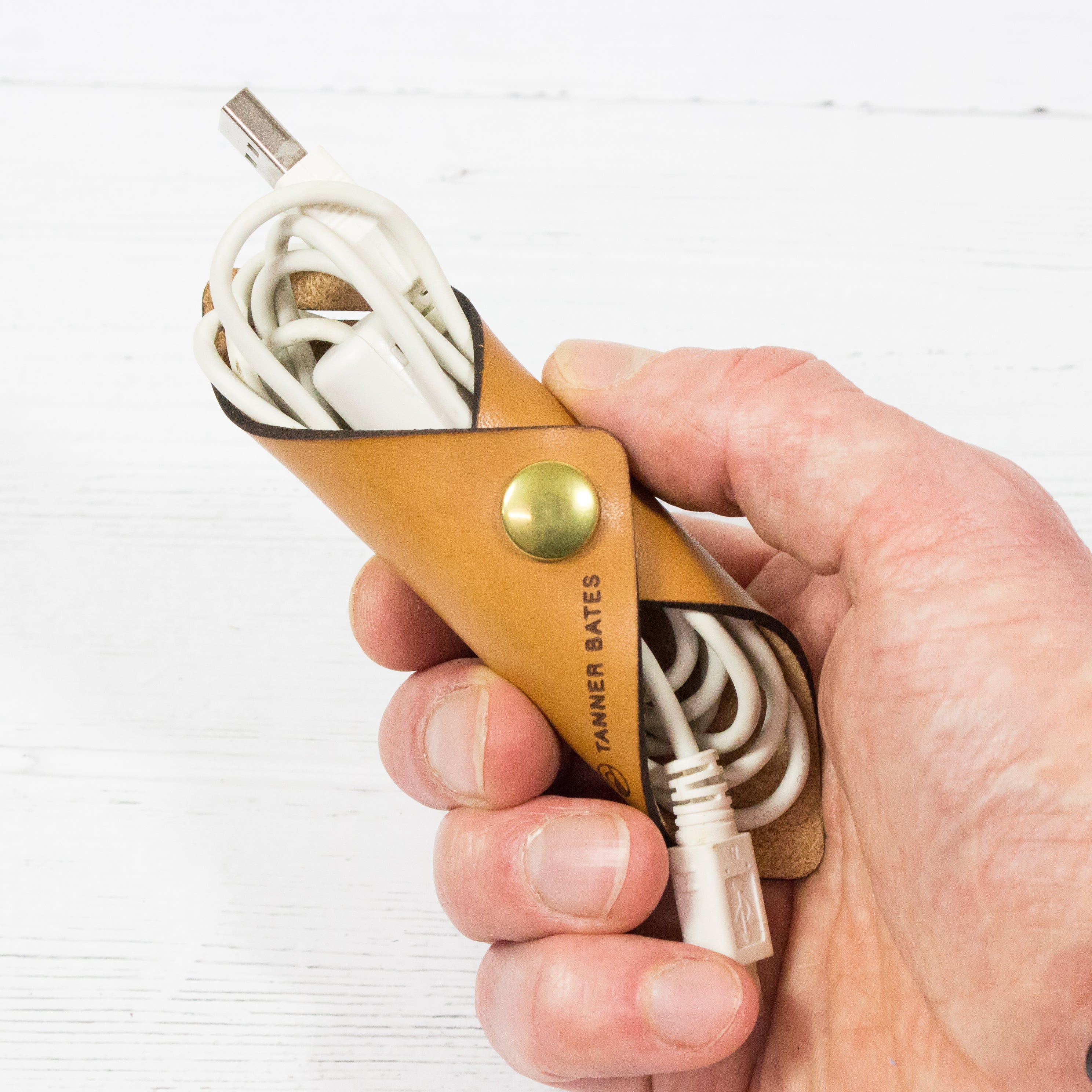 Cable Tidy / Organiser-Tanner Bates